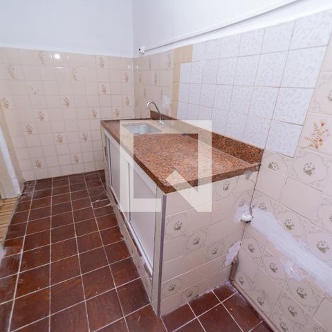 Casa para alugar com 28m², 2 quartos e sem vaga Casa para alugar com 28m², 2 quartos e sem vagaCozinha e Área de Serviço