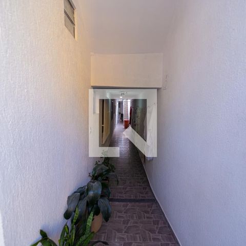 Casa para alugar com 28m², 2 quartos e sem vaga Casa para alugar com 28m², 2 quartos e sem vagaÁrea comum