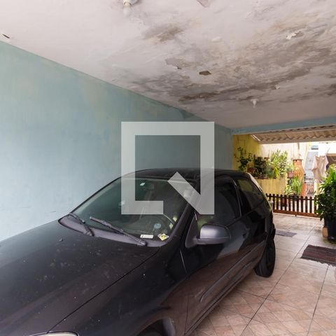 Casa à venda com 161m², 4 quartos e 2 vagas Casa à venda com 161m², 4 quartos e 2 vagasGaragem
