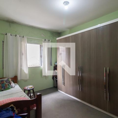 Casa à venda com 161m², 4 quartos e 2 vagas Casa à venda com 161m², 4 quartos e 2 vagasQuarto 4