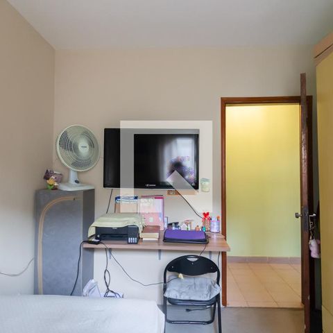 Casa à venda com 161m², 4 quartos e 2 vagas Casa à venda com 161m², 4 quartos e 2 vagasQuarto 3