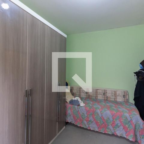 Casa à venda com 161m², 4 quartos e 2 vagas Casa à venda com 161m², 4 quartos e 2 vagasQuarto 4