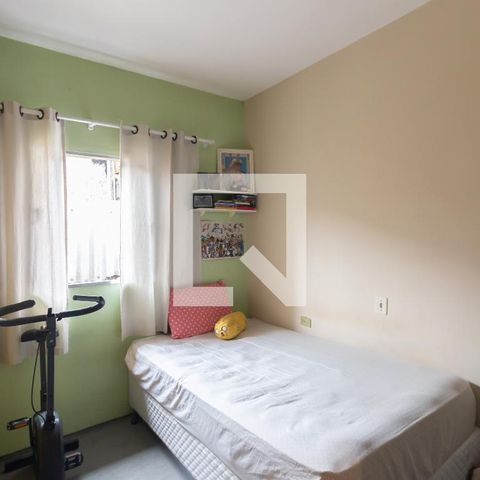 Casa à venda com 161m², 4 quartos e 2 vagas Casa à venda com 161m², 4 quartos e 2 vagasQuarto 3