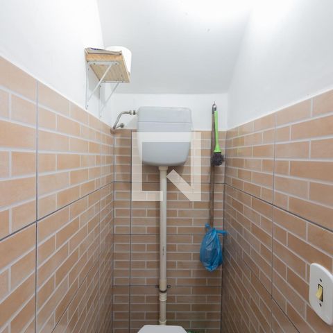 Casa à venda com 161m², 4 quartos e 2 vagas Casa à venda com 161m², 4 quartos e 2 vagasLavabo