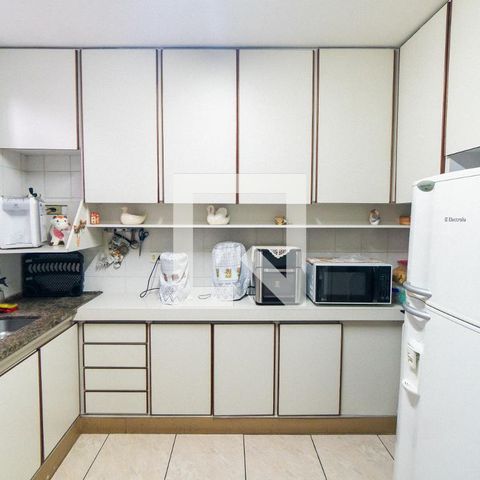 Casa à venda com 110m², 2 quartos e 2 vagas Casa à venda com 110m², 2 quartos e 2 vagasCozinha