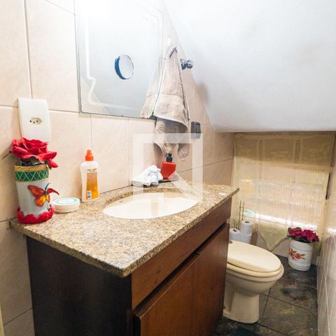Casa à venda com 110m², 2 quartos e 2 vagas Casa à venda com 110m², 2 quartos e 2 vagasLavabo