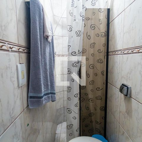 Casa à venda com 110m², 2 quartos e 2 vagas Casa à venda com 110m², 2 quartos e 2 vagasBanheiro de serviço
