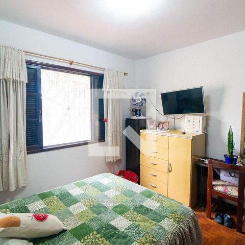 Casa à venda com 110m², 2 quartos e 2 vagas Casa à venda com 110m², 2 quartos e 2 vagasQuarto 1