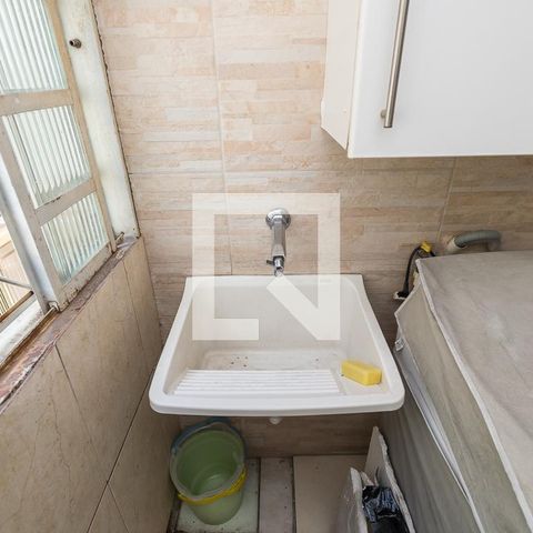 Casa à venda com 195m², 6 quartos e 1 vaga Casa à venda com 195m², 6 quartos e 1 vagaCasa 2 - Área de serviço