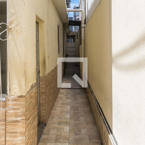 Casa à venda com 195m², 6 quartos e 1 vaga Casa à venda com 195m², 6 quartos e 1 vagaÁrea comum - Varanda gourmet