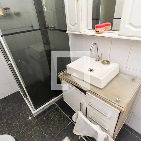 Casa à venda com 195m², 6 quartos e 1 vaga Casa à venda com 195m², 6 quartos e 1 vagaCasa 1 - Banheiro da Suíte