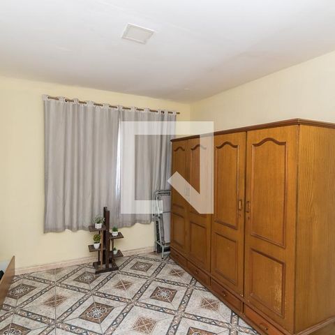 Casa à venda com 195m², 6 quartos e 1 vaga Casa à venda com 195m², 6 quartos e 1 vagaCasa 2 - Quarto 1