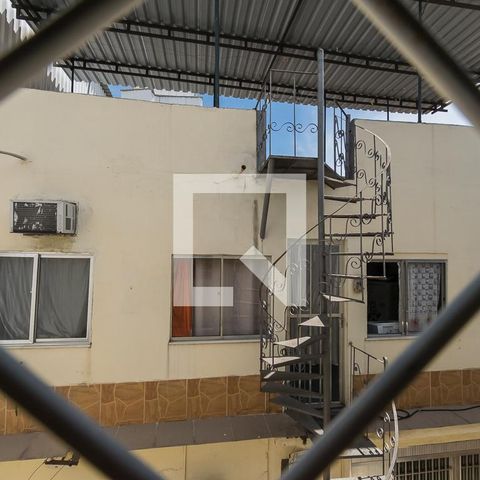 Casa à venda com 195m², 6 quartos e 1 vaga Casa à venda com 195m², 6 quartos e 1 vagaCasa 2 - Vista da Área de serviço