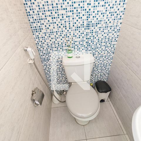 Casa à venda com 195m², 6 quartos e 1 vaga Casa à venda com 195m², 6 quartos e 1 vagaCasa 2 - Banheiro