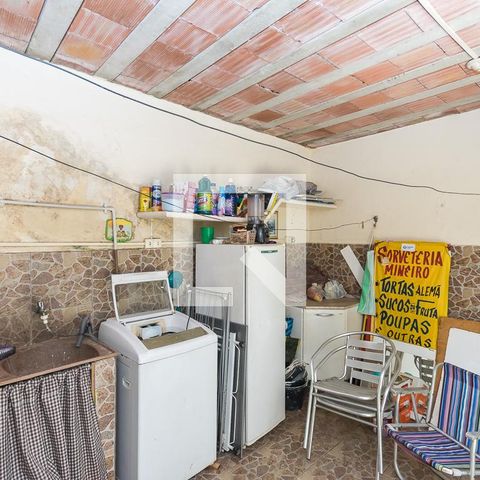 Casa à venda com 195m², 6 quartos e 1 vaga Casa à venda com 195m², 6 quartos e 1 vagaCasa 3 - Cozinha