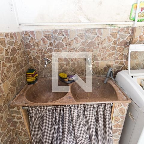 Casa à venda com 195m², 6 quartos e 1 vaga Casa à venda com 195m², 6 quartos e 1 vagaCasa 3 - Cozinha