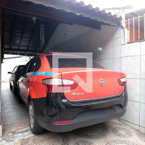Casa à venda com 366m², 5 quartos e 4 vagasGaragem