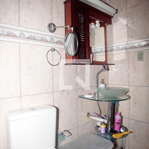 Casa à venda com 366m², 5 quartos e 4 vagasBanheiro 1