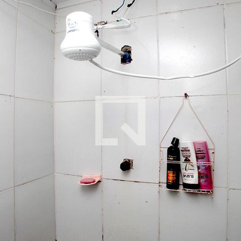Casa à venda com 366m², 5 quartos e 4 vagasBanheiro 2