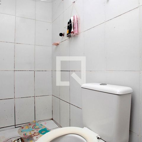 Casa à venda com 366m², 5 quartos e 4 vagasBanheiro 2
