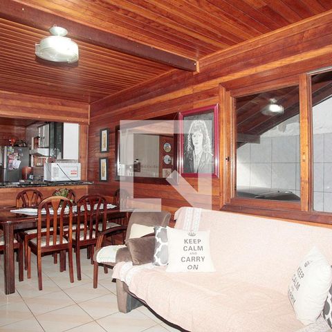 Casa à venda com 366m², 5 quartos e 4 vagasSala 1