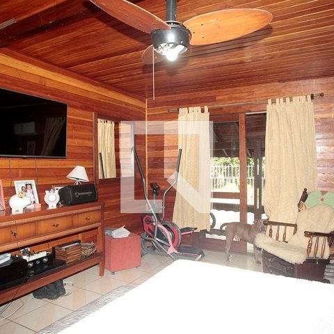 Casa à venda com 366m², 5 quartos e 4 vagasQuarto 1