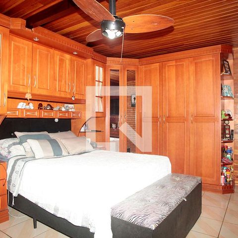 Casa à venda com 366m², 5 quartos e 4 vagasQuarto 1