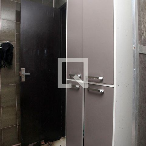 Casa à venda com 366m², 5 quartos e 4 vagasBanheiro 3
