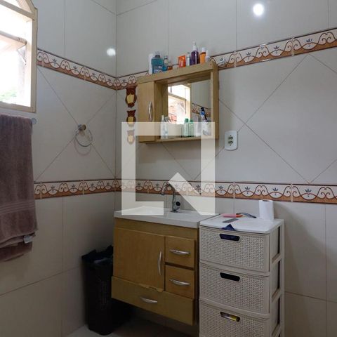 Casa à venda com 127m², 3 quartos e 2 vagas Casa à venda com 127m², 3 quartos e 2 vagasBanheiro da Suíte