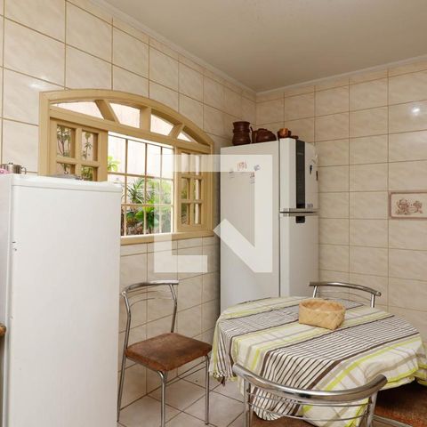 Casa à venda com 127m², 3 quartos e 2 vagas Casa à venda com 127m², 3 quartos e 2 vagasCozinha