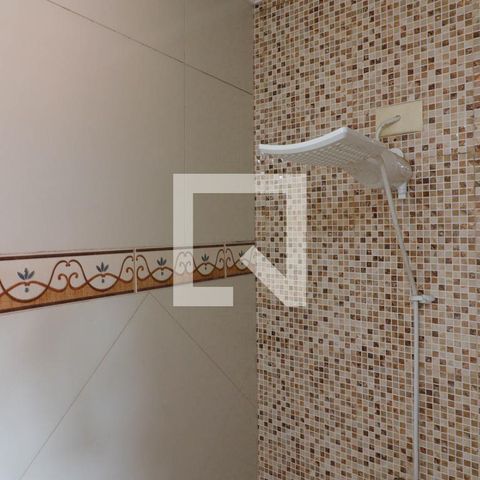 Casa à venda com 127m², 3 quartos e 2 vagas Casa à venda com 127m², 3 quartos e 2 vagasBanheiro da Suíte