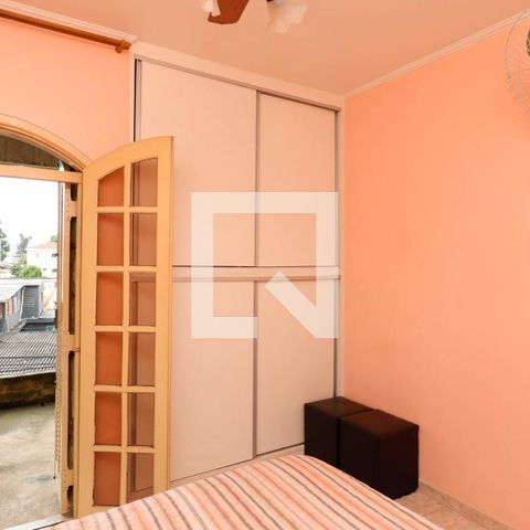 Casa à venda com 127m², 3 quartos e 2 vagas Casa à venda com 127m², 3 quartos e 2 vagasSuíte