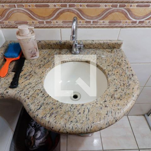 Casa à venda com 127m², 3 quartos e 2 vagas Casa à venda com 127m², 3 quartos e 2 vagasBanheiro