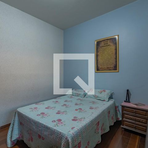 Casa à venda com 363m², 5 quartos e 4 vagas Casa à venda com 363m², 5 quartos e 4 vagasQuarto 3
