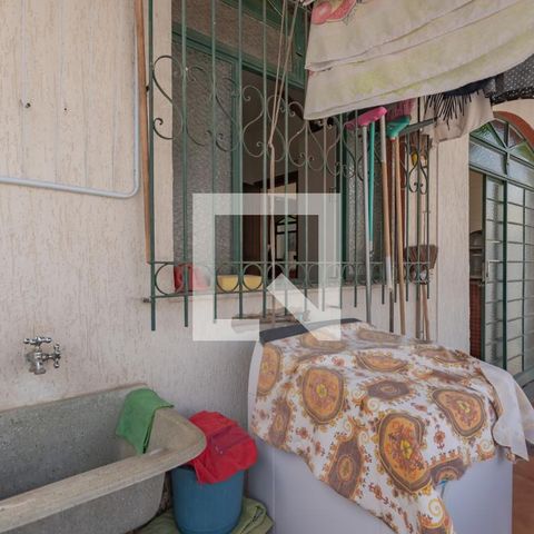 Casa à venda com 363m², 5 quartos e 4 vagas Casa à venda com 363m², 5 quartos e 4 vagasLavanderia