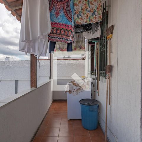 Casa à venda com 363m², 5 quartos e 4 vagas Casa à venda com 363m², 5 quartos e 4 vagasLavanderia