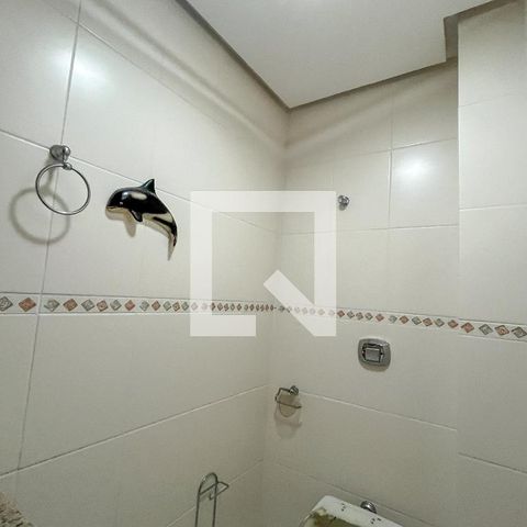 Apartamento à venda com 200m², 4 quartos e 3 vagas Apartamento à venda com 200m², 4 quartos e 3 vagasLavabo