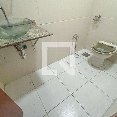 Apartamento à venda com 200m², 4 quartos e 3 vagas Apartamento à venda com 200m², 4 quartos e 3 vagasLavabo