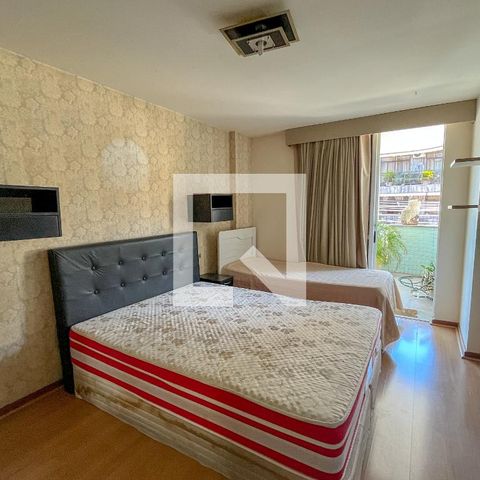 Apartamento à venda com 200m², 4 quartos e 3 vagas Apartamento à venda com 200m², 4 quartos e 3 vagasQuarto 2