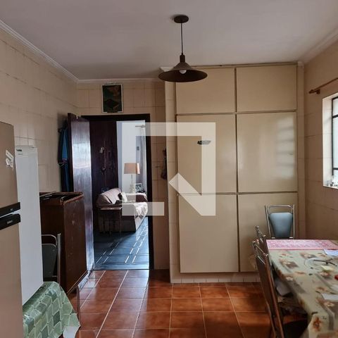Casa à venda com 360m², 4 quartos e 5 vagasCozinha