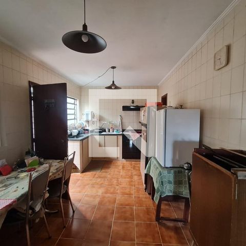 Casa à venda com 360m², 4 quartos e 5 vagasCozinha