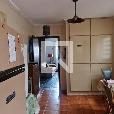 Casa à venda com 360m², 4 quartos e 5 vagasCozinha