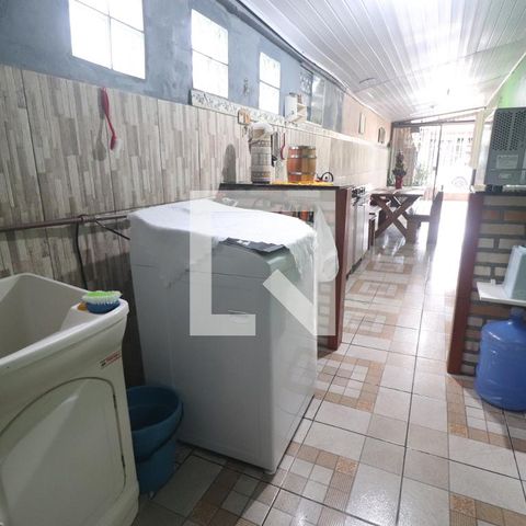 Casa à venda com 370m², 3 quartos e 1 vagaÁrea de Serviço