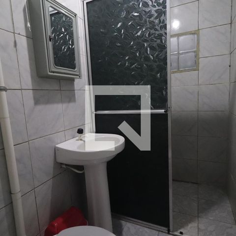 Casa à venda com 370m², 3 quartos e 1 vagaBanheiro 1