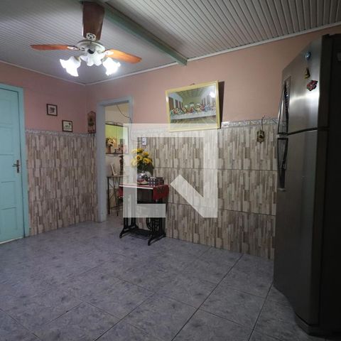 Casa à venda com 370m², 3 quartos e 1 vagaÁrea de Serviço 2