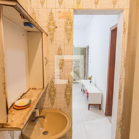 Casa à venda com 360m², 4 quartos e 5 vagas Casa à venda com 360m², 4 quartos e 5 vagasBanheiro Social da Casa 2