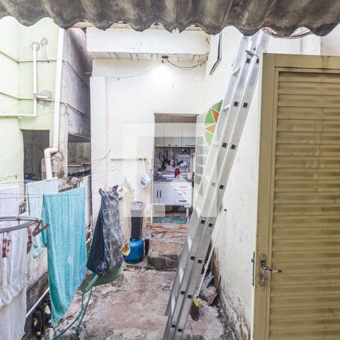 Casa à venda com 360m², 4 quartos e 5 vagas Casa à venda com 360m², 4 quartos e 5 vagasÁrea de Serviço