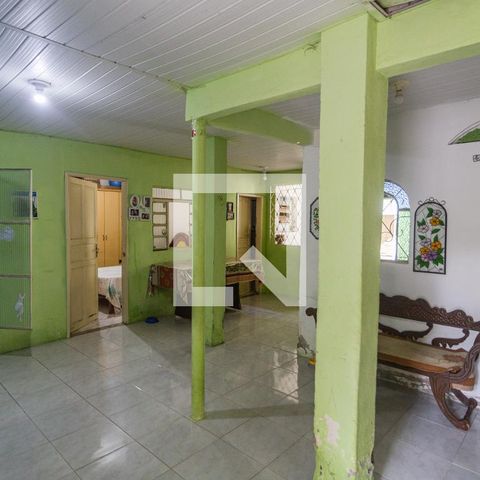 Casa à venda com 360m², 4 quartos e 5 vagas Casa à venda com 360m², 4 quartos e 5 vagasSala 1