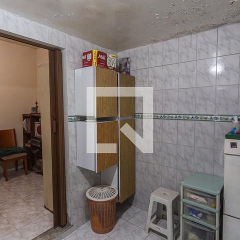 Casa à venda com 360m², 4 quartos e 5 vagas Casa à venda com 360m², 4 quartos e 5 vagasBanheiro Social