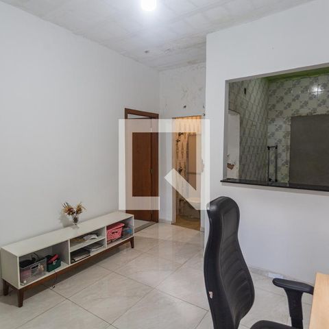Casa à venda com 360m², 4 quartos e 5 vagas Casa à venda com 360m², 4 quartos e 5 vagasSala 2 na Casa 2